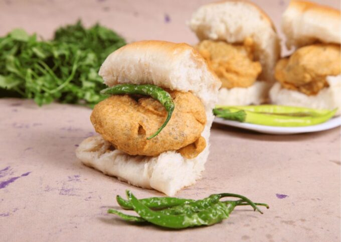 Food Crawl Aurangabad 2 Hours Guided Local Food Tasting Tour - Frequently Asked Questions