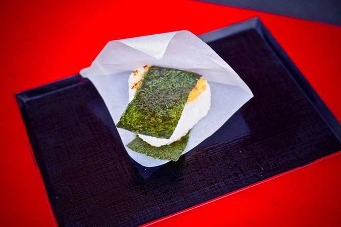Food & Cultural Walking Tour Around Zenkoji Temple in Nagano - Tasting Traditional Nagano Bites