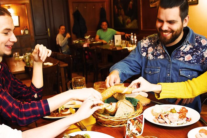 Food & History Tour Prague - Meeting and End Points