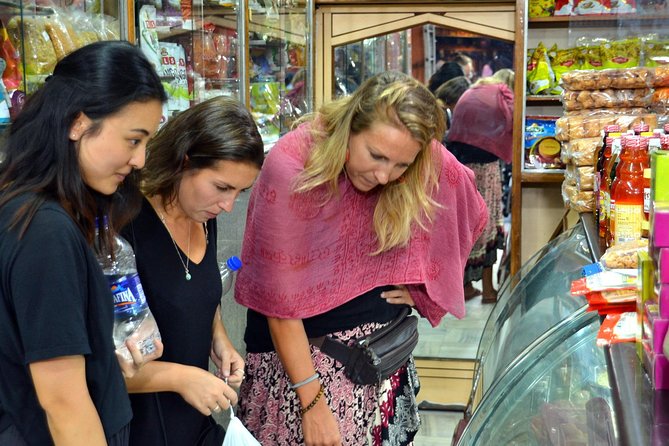Food Tour and Eat Like Locals - Small Group Size