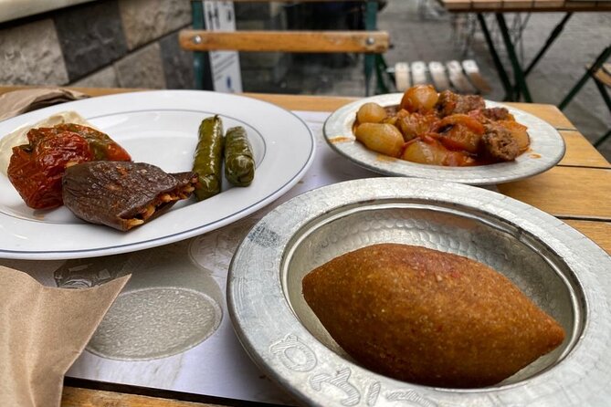 Food Tour in Istanbul With Local Guide - Meeting and End Points