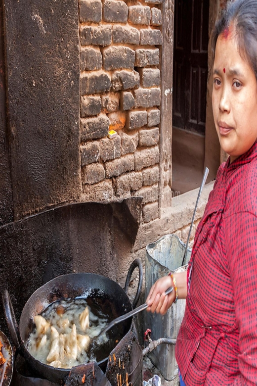 Food Tour in Kathmandu - Key Points