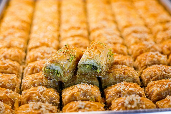 Food Tour in Mykonos - Famous Tastings - Key Points