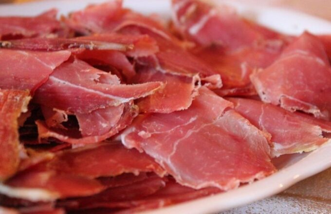 Food Tour in Split ( Small Group) - Small Group Experience