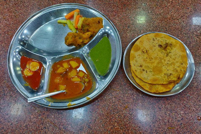 Food Tour to Old Delhi With a Local - Meeting and Pickup Details