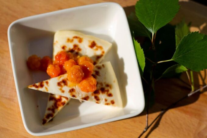 FOOD Tour With Rooftop Bar Visit in Helsinki - Booking and Cancellation