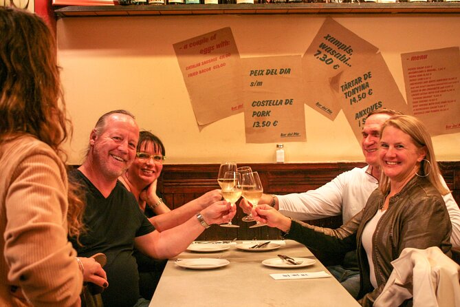 Food, Wine & History Tour With La Boqueria Market in Barcelona - Discover the Vibrant La Boqueria Market
