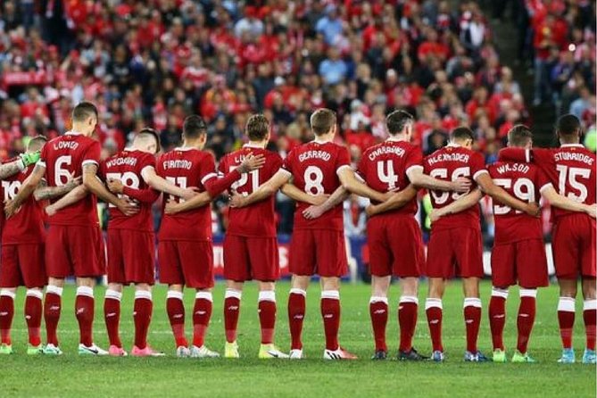 Football Experience With A Local Host In Liverpool - Explore the City