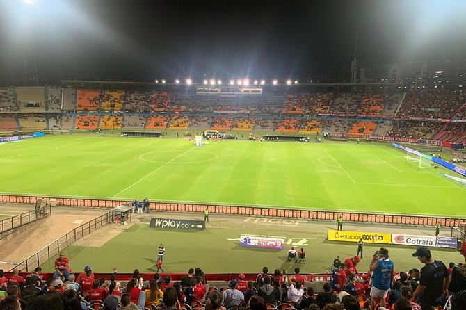 Football Game Tour - Tour Features