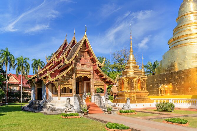Footsteps of Love: a Romantic Wander Through Bangkok'S Heart - Taking in Bangkoks Vibrant Culture