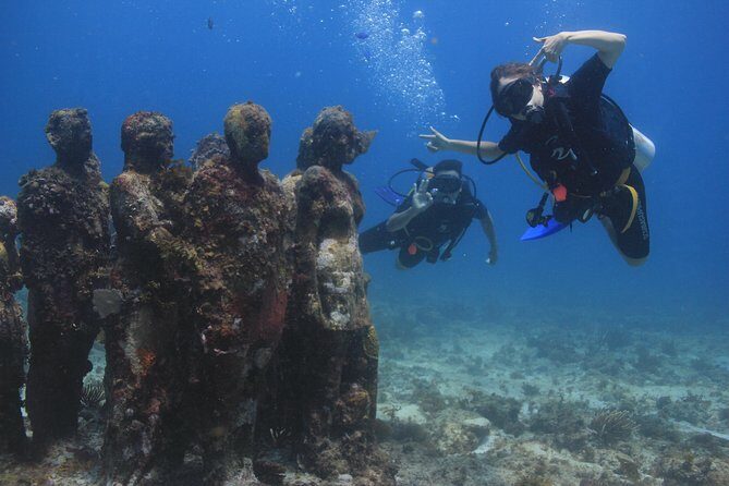 For certified Divers Experience the Under Water Museum and the Manchones Reef - FAQ