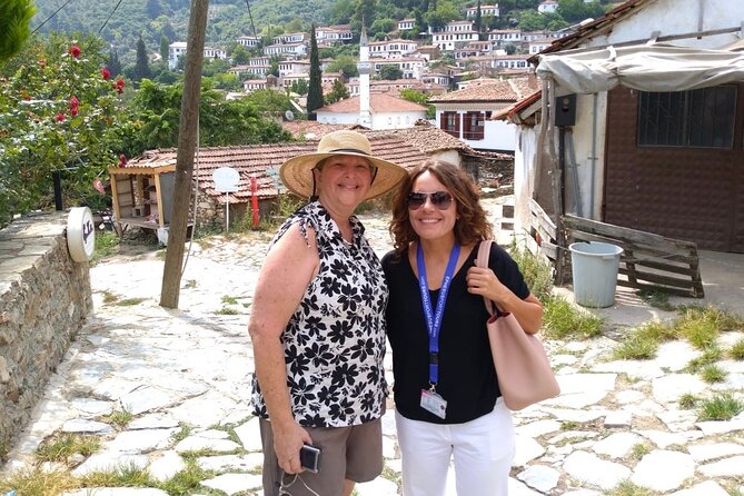 FOR CRUISE GUESTS ONLY / Private Best of Ephesus and Shopping Tour - Tour Accessibility