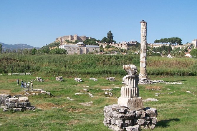 For Cruisers: Small Group EPHESUS Tour With Temple of Artemis - Enjoy Local Cuisine and Hospitality