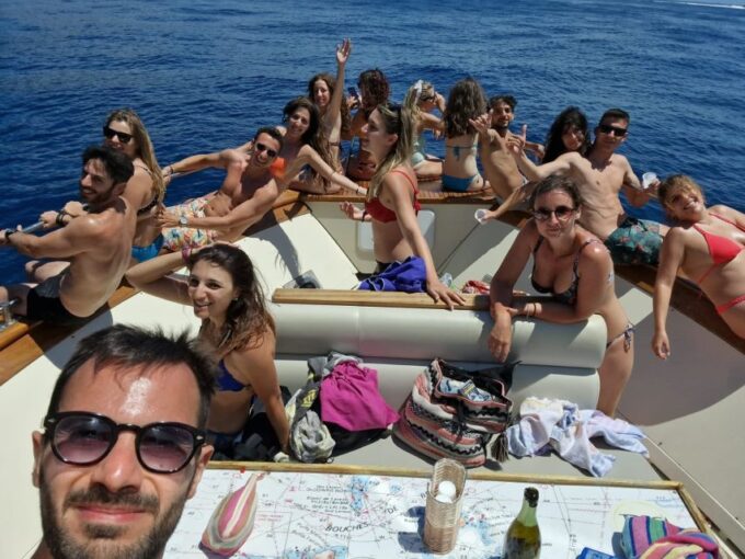 Forio: Ischia Island Boat Tour With Local Lunch and Swimming - Getting There