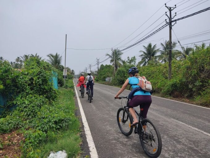 Fort Kochi & Kumbalangi/ Kadamakudy Cycling Tour (Full Day) - Frequently Asked Questions