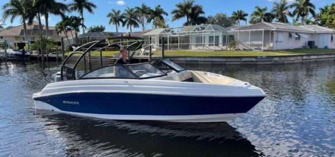 Fort Lauderdale: 11 People Private Boat Rental - Frequently Asked Questions