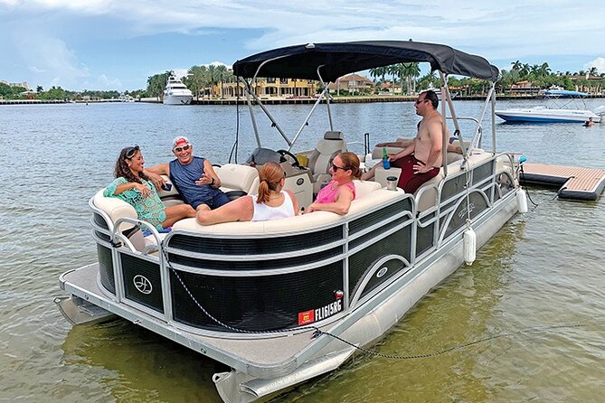 Fort Lauderdale Private Boat Cruise With Watertoys, 6-Hours - Key Points