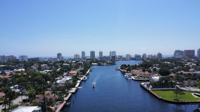 Fort Lauderdale: Private Tiki Boat Tour up to 6 People - Culinary Experience