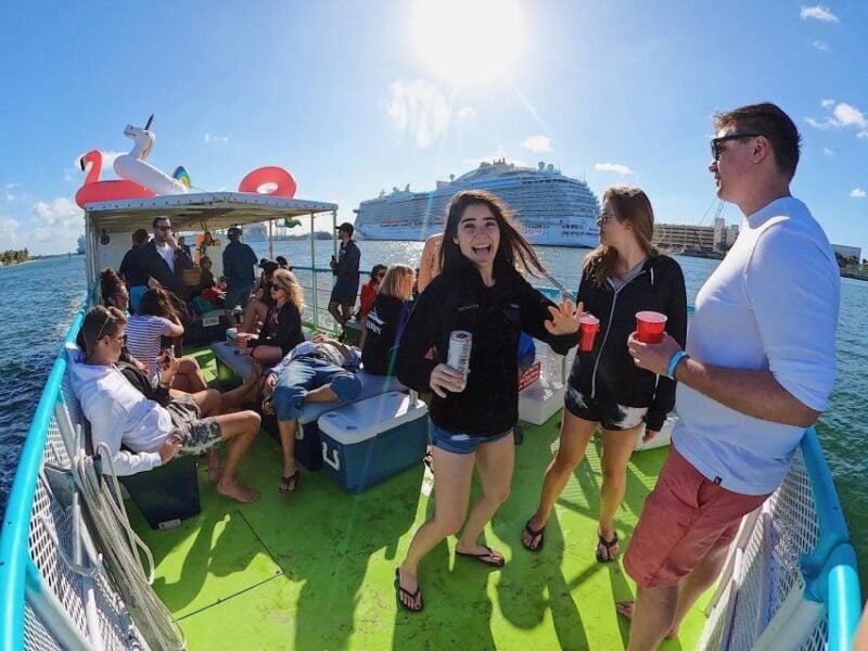Fort Lauderdale: Scenic Boat Trip W/ Swim Stop & Inflatables - Exploring Fort Lauderdale by Water