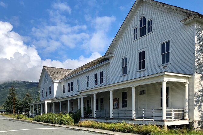 Fort Seward: a Self-Guided Audio Tour of Alaska'S Historical Port Chilkoot - Discovering the Tlingit Heritage