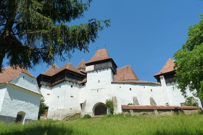 Fortified Church of Viscri and Sighisoara in Spanish (Native Spanish Guide). - Itinerary Details