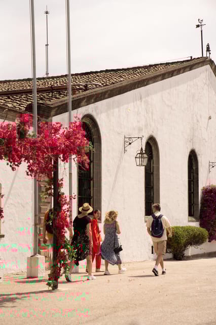 Founder Winery: TOUR GASTRO EXPERIENCE - Getting to the Winery