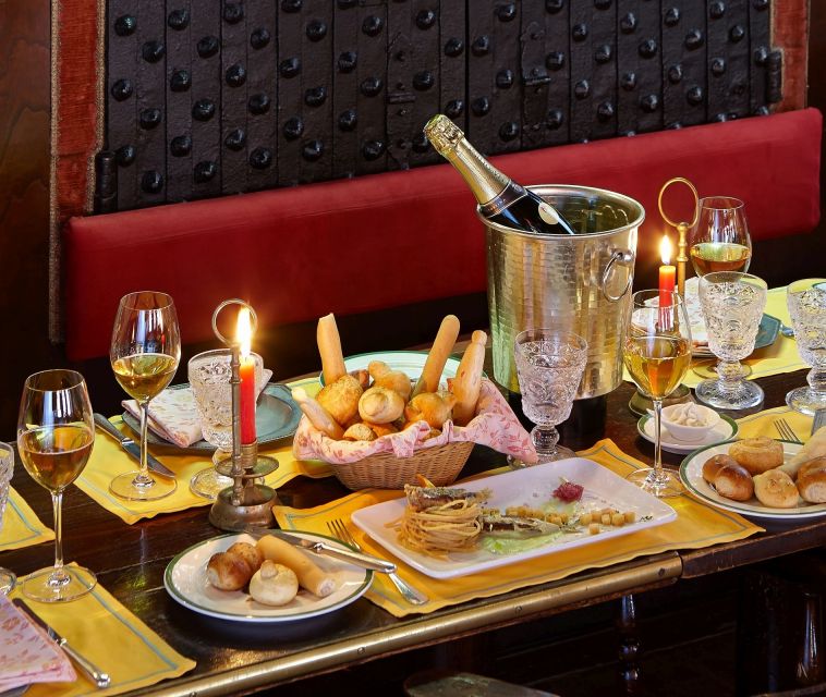 Four-course Food & Wine Pairing Elegant Dinner in Venice - Accessibility and Group Options