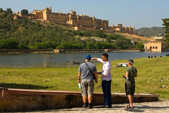 Four-Day Luxury Golden Triangle Tour to Agra & Jaipur From Delhi - Transportation Arrangements