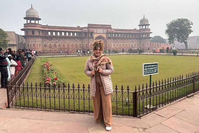 Four-Day Luxury Golden Triangle Tour to Agra & Jaipur From Delhi - Meal Inclusions