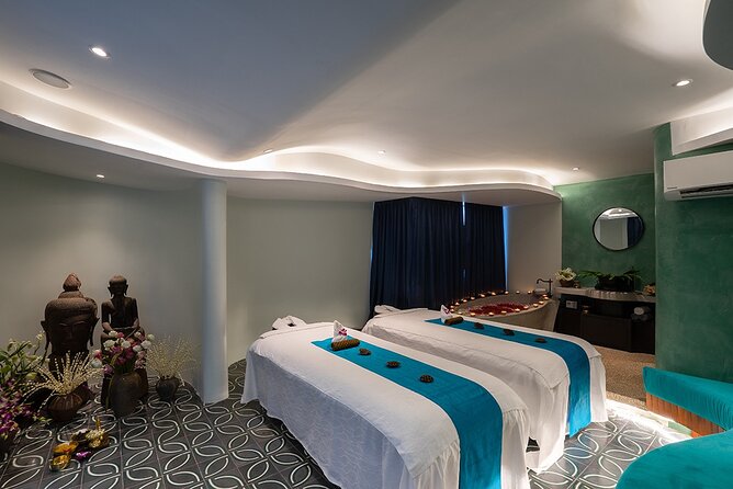 Four Hand Relaxing Oil Massage - Meeting and Location
