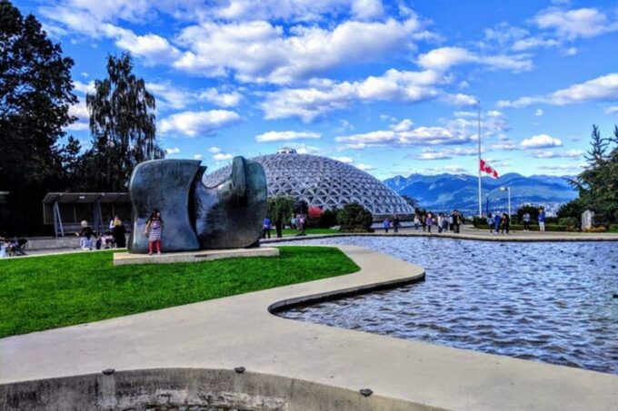 Four Hours of Vancouver Bliss: Unforgettable Memories Await - Accessibility and Group Considerations