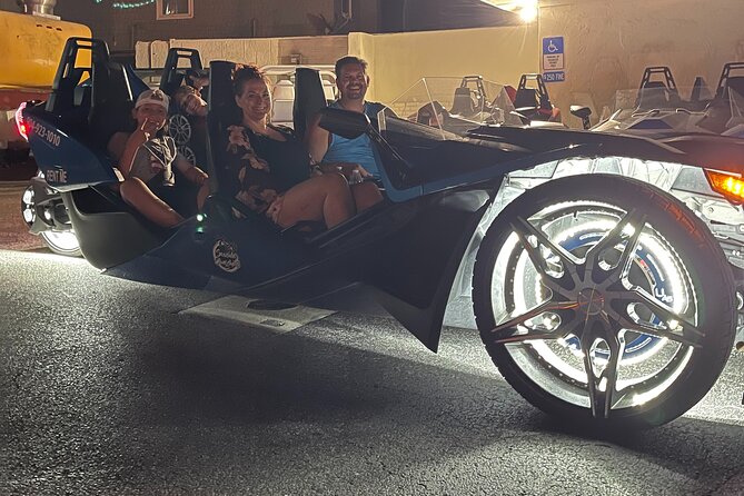 Four Seater Slingshot Adventure Rental & Self-Guided Tour - Ideal for Families and Small Groups