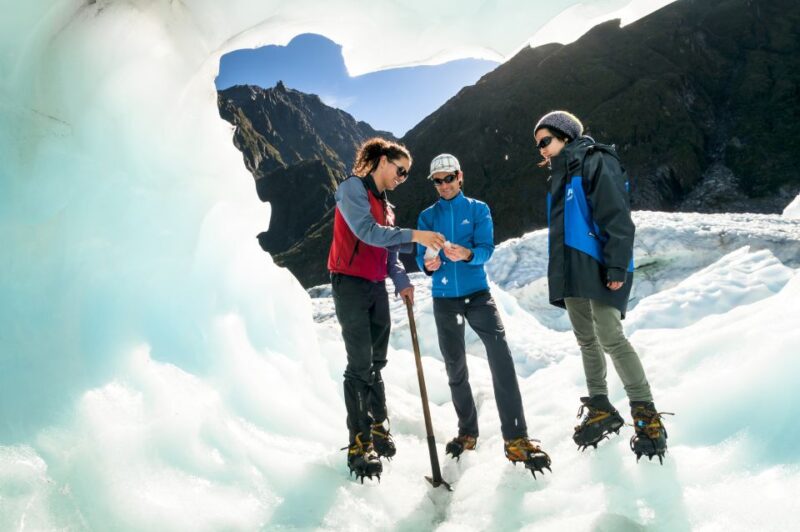 Fox Glacier: up to 3 Hours Hike With Helicopter Transfer - Experience Highlights