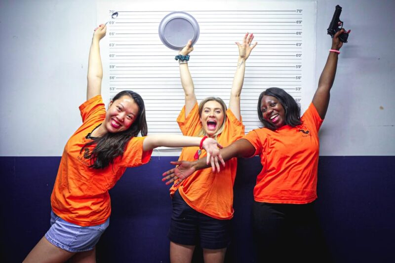 Fox in a Box London: Immersive Escape Room Experience - Amenities and Extras