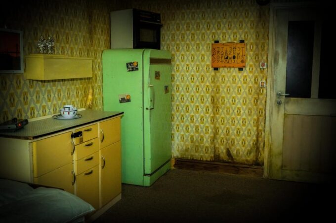 Fox in a Box London: Immersive Escape Room Experience - Escape Room Challenges