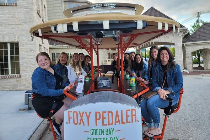 Foxy Pedaler Sturgeon Bay Private Bike Tour - Meeting and Pickup