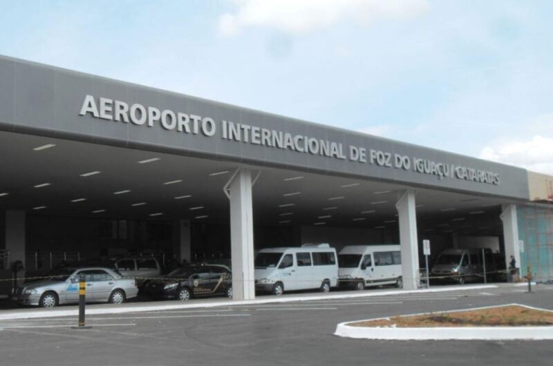 Foz Do Iguaçu: Airport Transfer To/From City - One-Way and Round-Trip