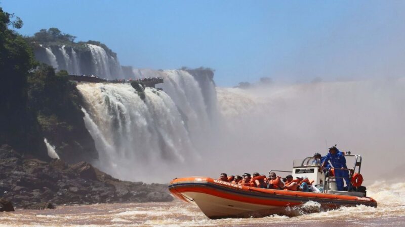 Foz Do Iguaçu: Brazilian Falls Trip With Macuco Safari Boat - Highlights of the Trip