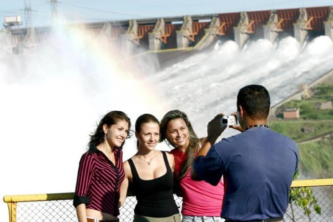 Foz Do Iguaçu: Itaipu Hydroelectric Dam Panoramic Tour - Pickup and Drop-off