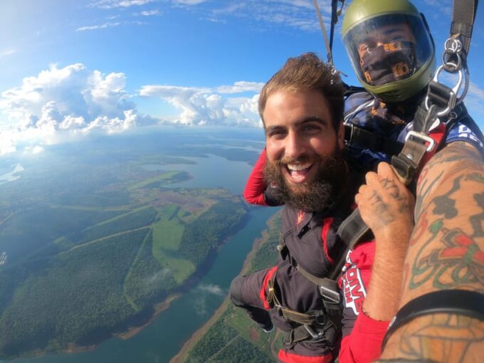 Foz Do Iguacu: Skydiving Experience With Photos and Videos - How to Book Your Jump