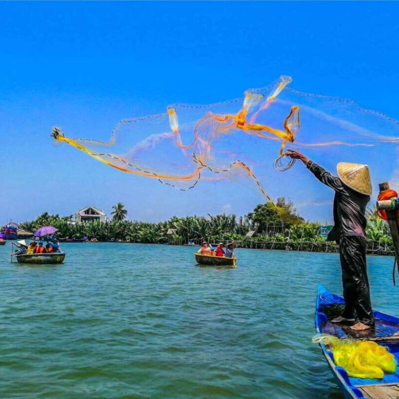 FR HOI AN: FARMING & FISHING LIFE BY BIKE - Hands-on Rice Farming Experience