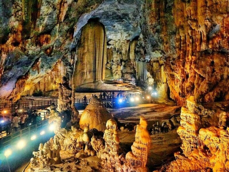 Fr Phong Nha/Dong Hoi: Phong Nha Cave and Paradise Cave Tour - Itinerary