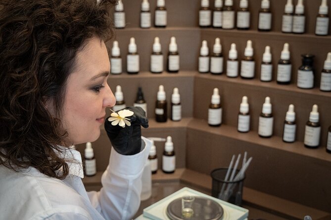 Fragrance Experience in Private Perfume Atelier - Activity Participation Guidelines