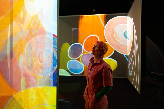 Frameless - Immersive Art Experience in London - Dining and Refreshments