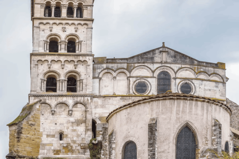 France: Excursion From Lyon to Vienne by Train - Meeting Point and Restrictions