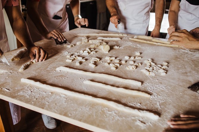 Francys Pasta & Gnocchi on Top of Florence Hills - Enjoy Aperitif, Bruschetta, and Prosecco
