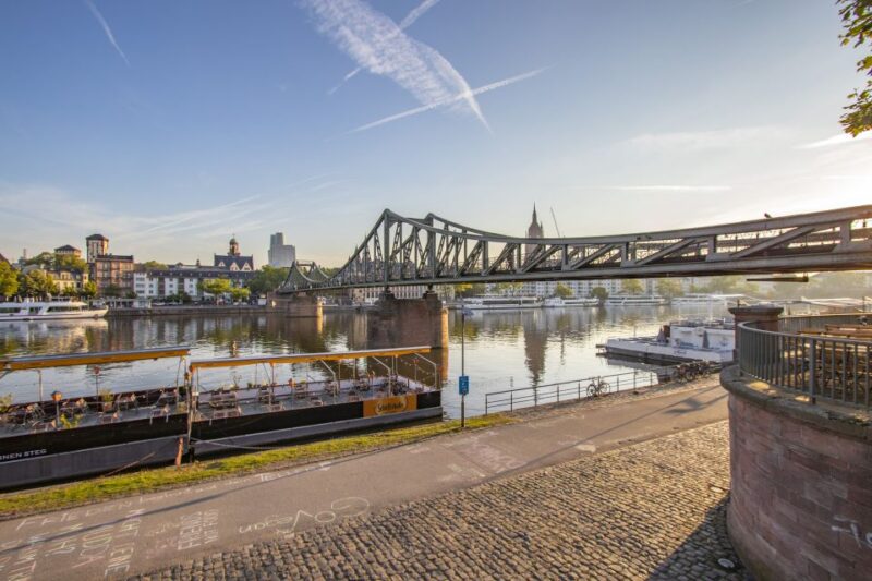 Frankfurt: Art and Culture Guided Tour With a Local - Highlights of the Tour