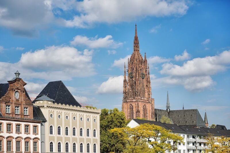 Frankfurt City: Smartphone Scavenger Hunt Sightseeing Tour - Key Points