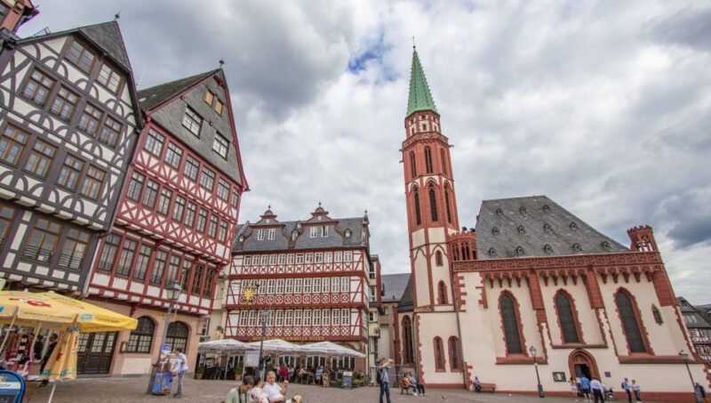 Frankfurt: Express Walk With a Local in 60 Minutes - Landmarks and Highlights