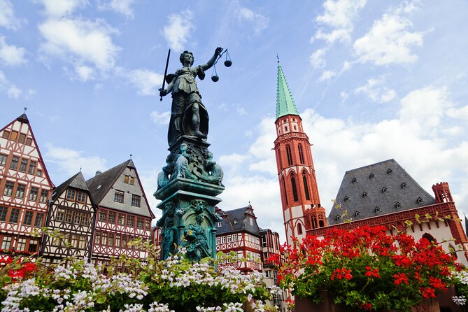 Frankfurt Family-Friendly Historical Walking Tour - Guided Cruise on the River